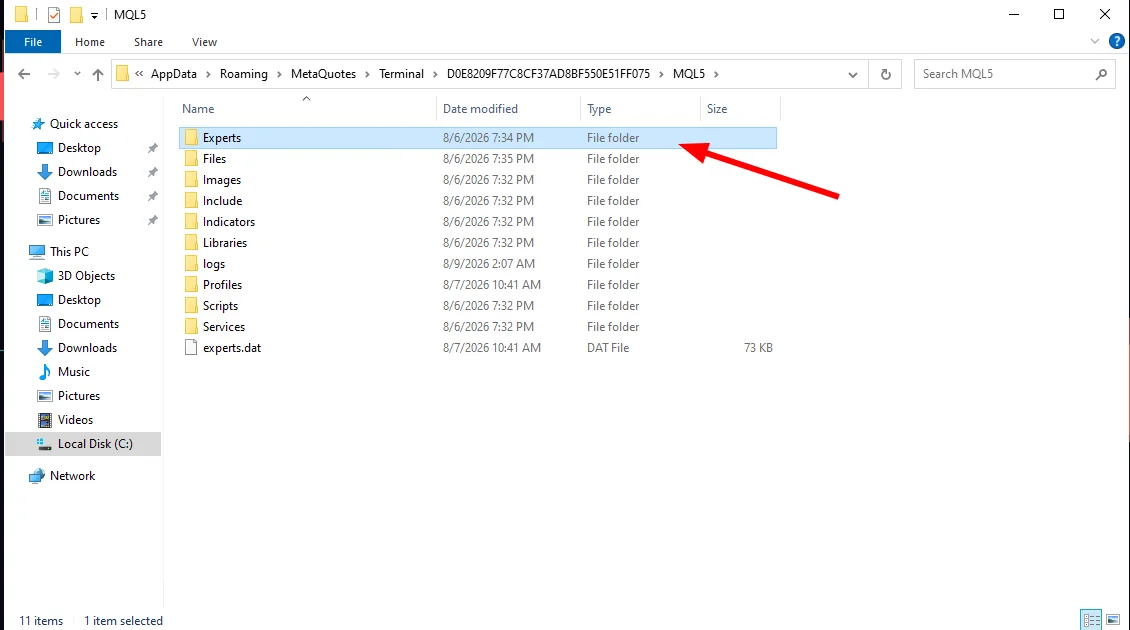 The MQL5 folder with the Experts subfolder highlighted